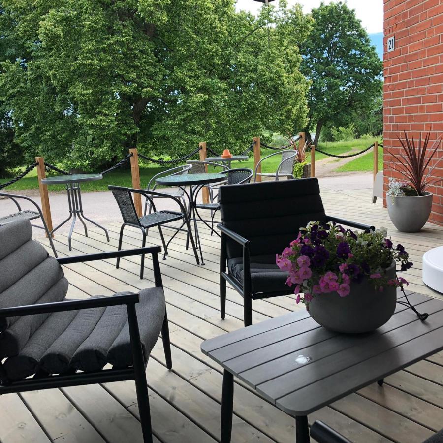 Hotel & Hostel Silmu Evitskog エクステリア 写真